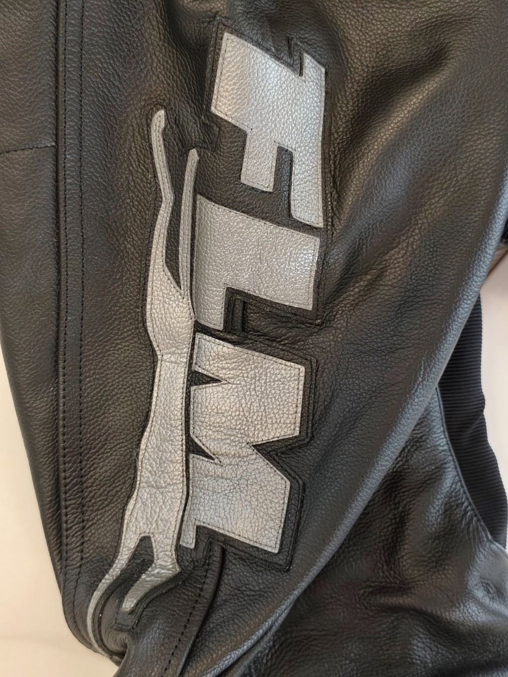 Pantaloni: FLM Kombihose Grösse 54 schwarz neu – Nuovo (secondo la descrizione) da Eschenbach LU venduto da Orchi 2