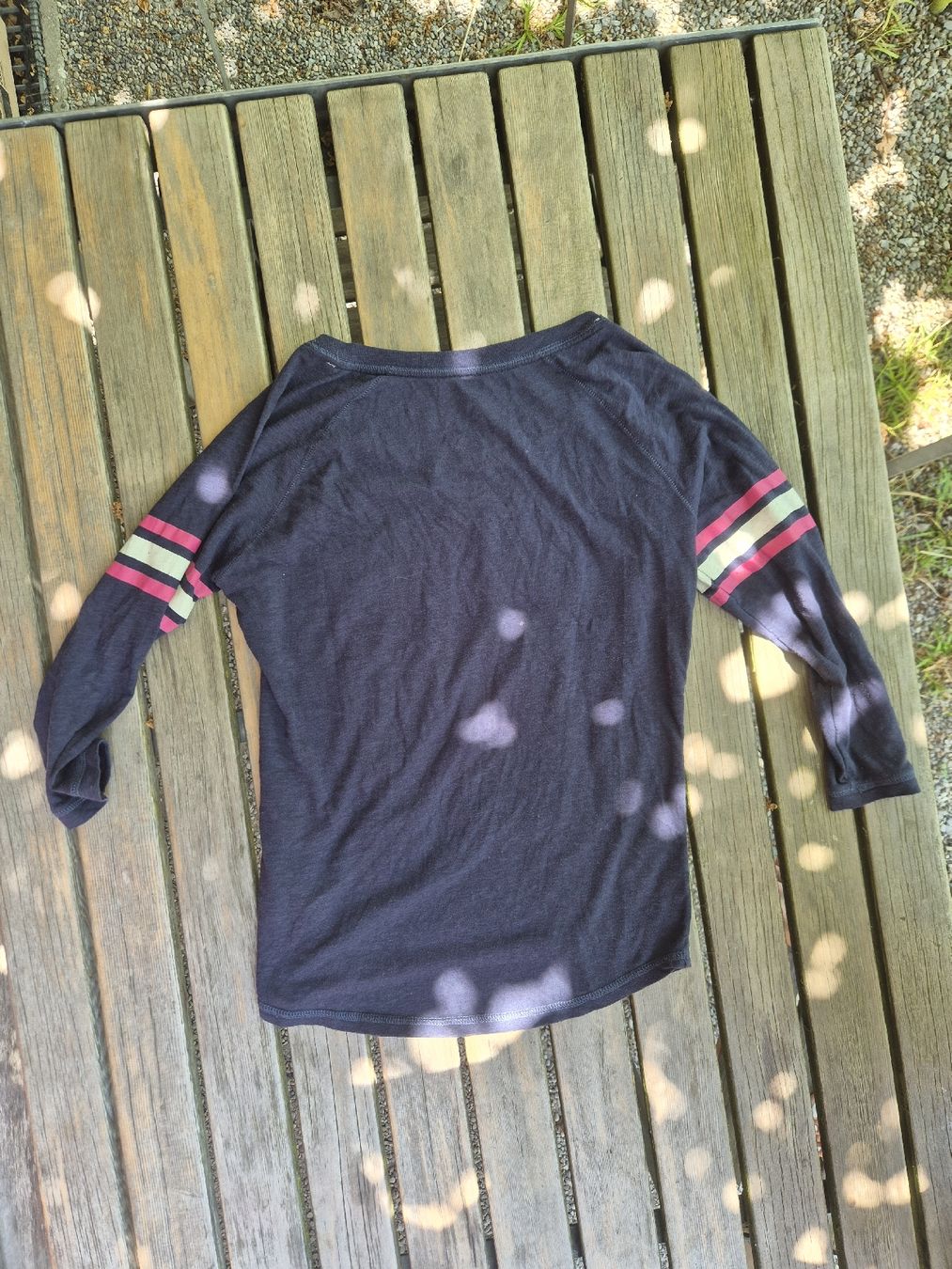Top: Y2K Shirt von Aeropostale – Usato da Winterthur venduto da nel_6svj 2