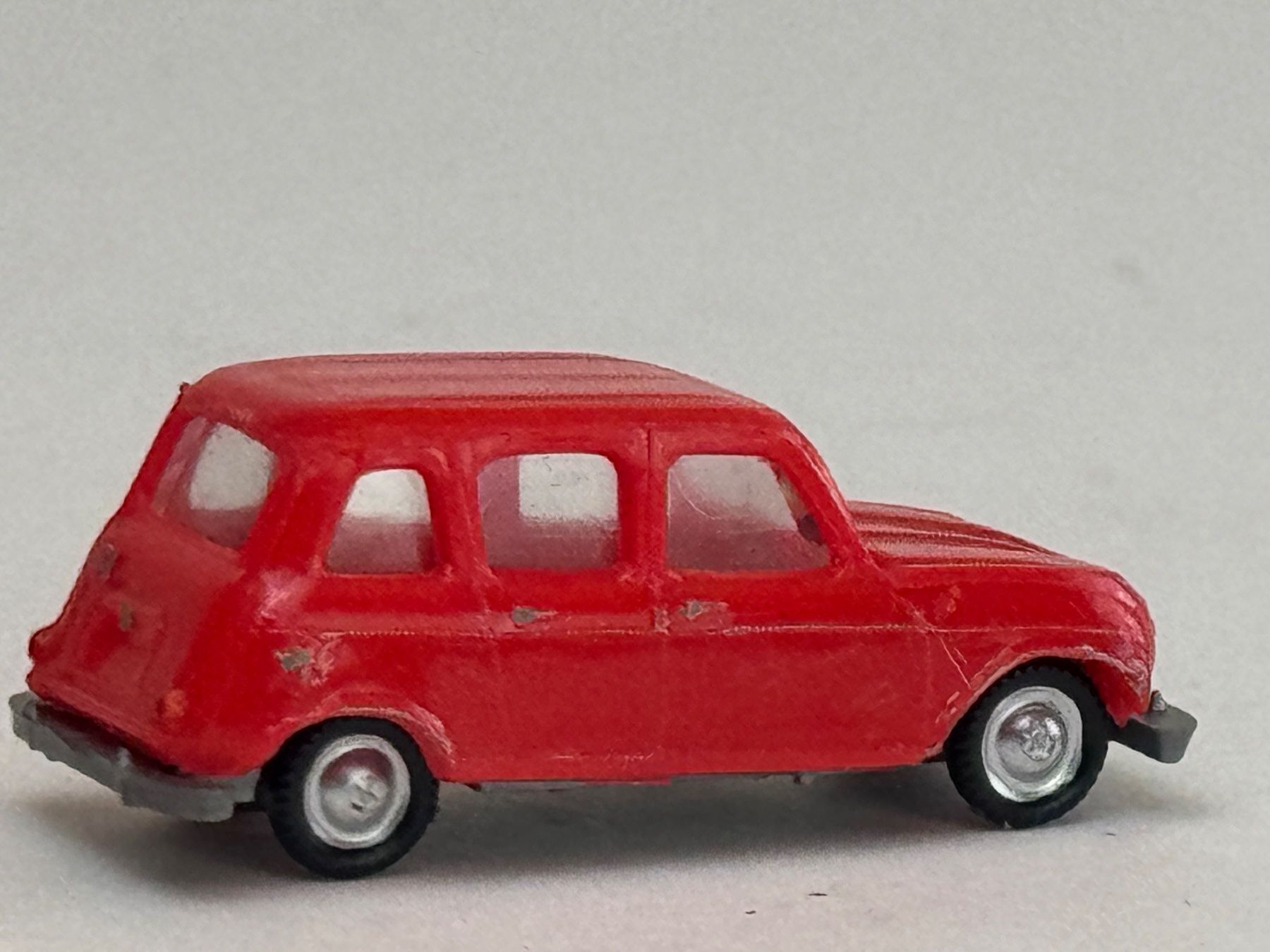 Eko Modellini d'auto: GB5- EKO Renault R 4 rot – Usato da Elm venduto da Wikmtz 1