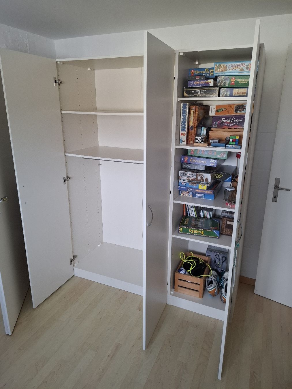 Schränke: Schrank – Gebraucht aus Buus von Nambo 1