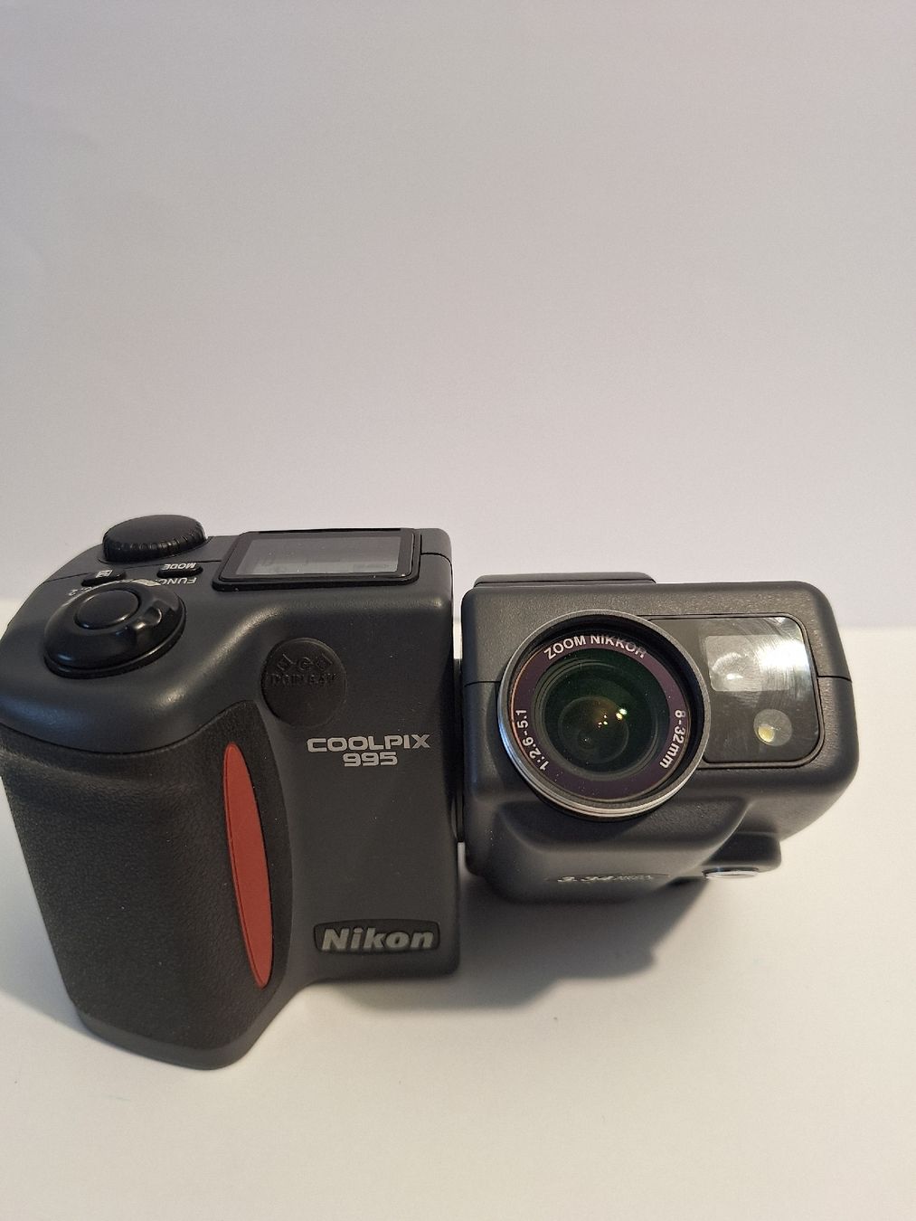Coolpix Kamera: Nikon Coolpix 995 3.2MP Black Tested – Gebraucht aus Pfäffikon SZ von TobyPeterson