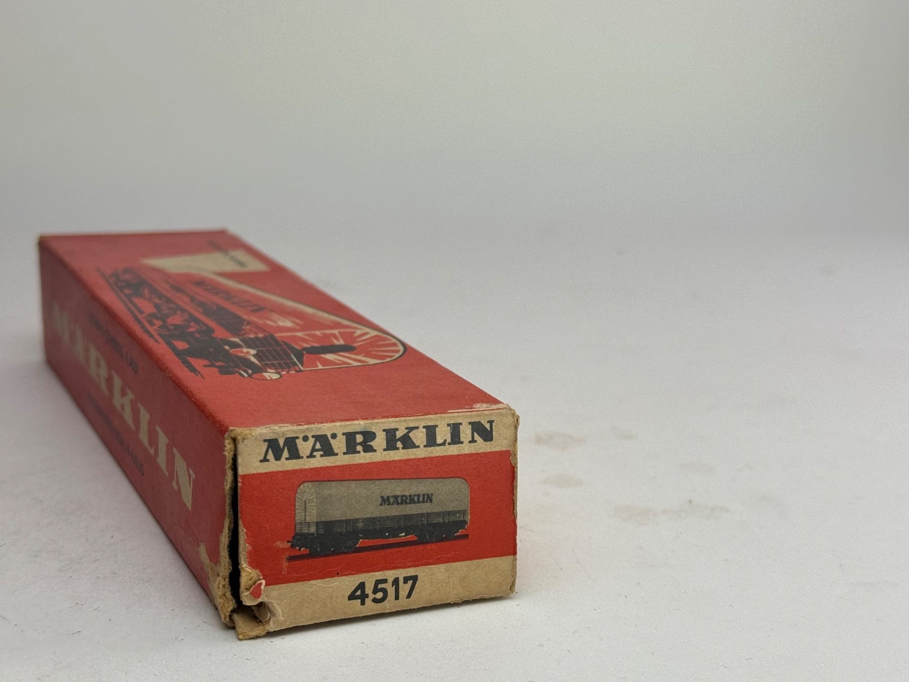 Märklin Modellini di ferrovie: EX-  Märklin Flachbordwagen mit Plane 4517 – Usato da Elm venduto da Wikmtz 5