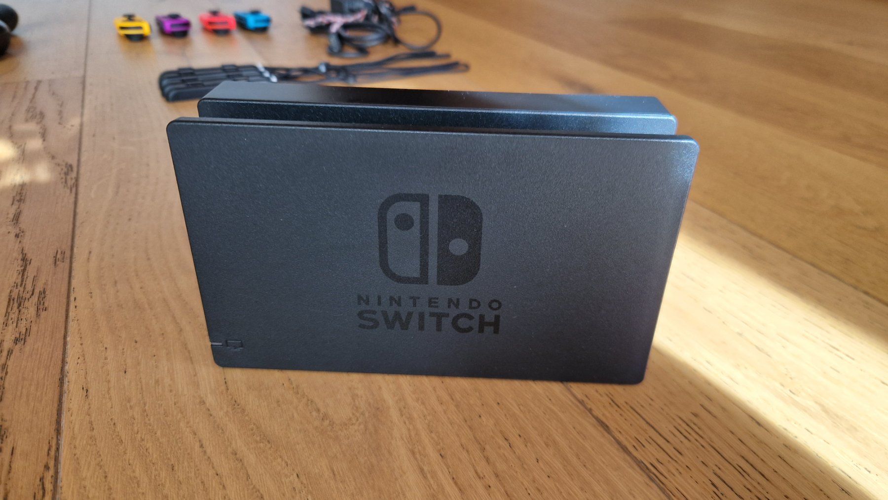 Nintendo Console: Nintendo Switch inkl. Zubehör – Usato da Schlierbach venduto da arn_qqg5 7