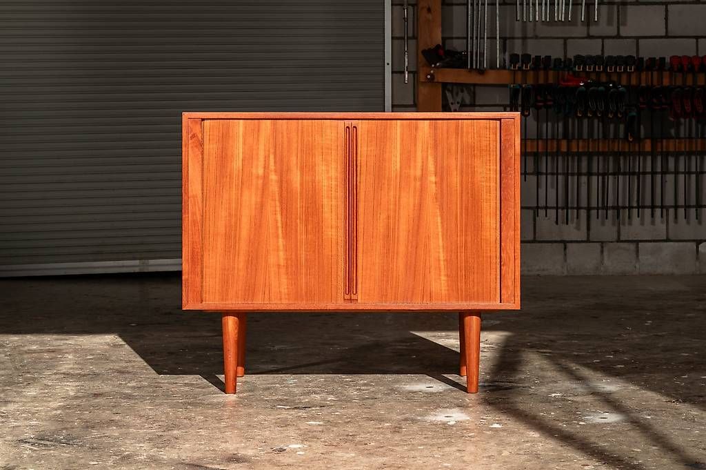 Cassettiere: Sideboard  Kai Kristiansen – Usato da Beringen venduto da 8222Beringen