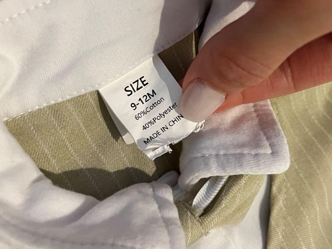 Completi: Süsses Anzug Set (9-12 Monate) – Usato da Villnachern venduto da schudelinho 1