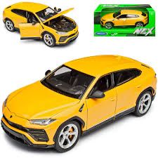 Lamborghini Modellini d'auto: LAMBORGHINI URUS GELB 1:24 WELLY – Nuovo e nell'imballaggio originale da Suhr venduto da Moebelsiralfred 2