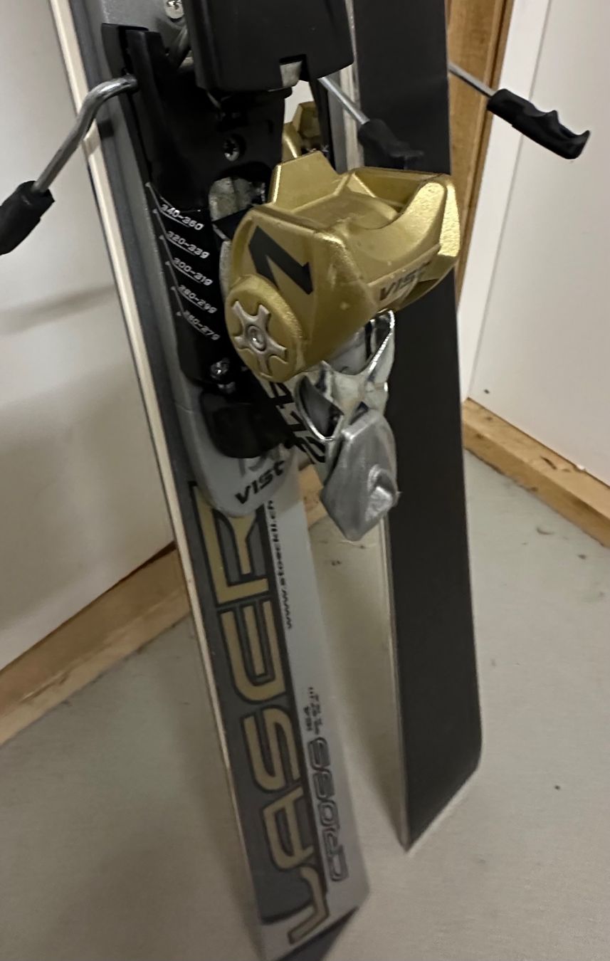 Stöckli Sci: Cross Carving Ski – Usato da Luzern venduto da mazo5 1