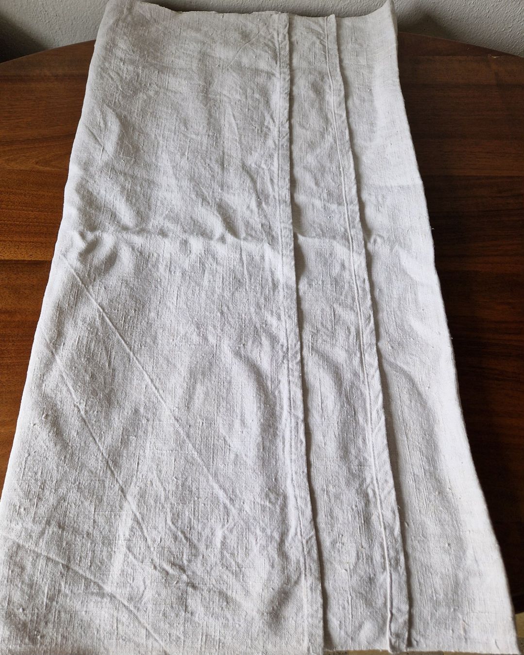 Altra biancheria da tavola: Antikes Leinen Tischläufer 146x79cm – Usato da Bern venduto da Antikbatik 3