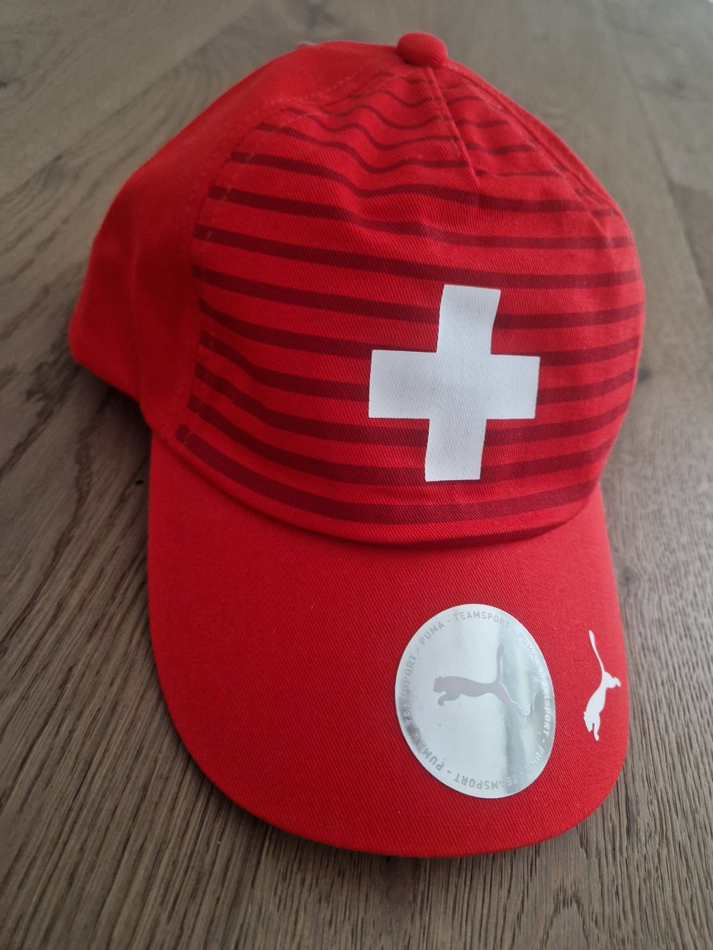 Puma Copricapi, berretti & cappellini: Schweizer Nationalmannschaft Cap Käppli – Nuovo (secondo la descrizione) da Stetten SH venduto da ExtremMIB