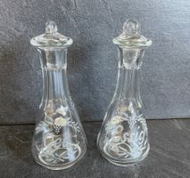 Glasflaschen für Essig und Öl, von der Glasi Hergiswil