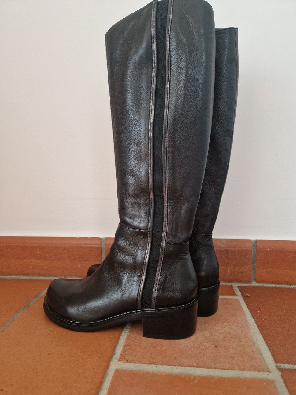 Scarpe da donna: Stiefel Echtleder Everybody 38 – Usato da Lichtensteig venduto da Cocabana_16 1