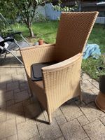 Korbstühle-Plastik- Holz