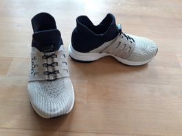 Uyn Turnschuh Schuh Classy Sportlich Grösse 35