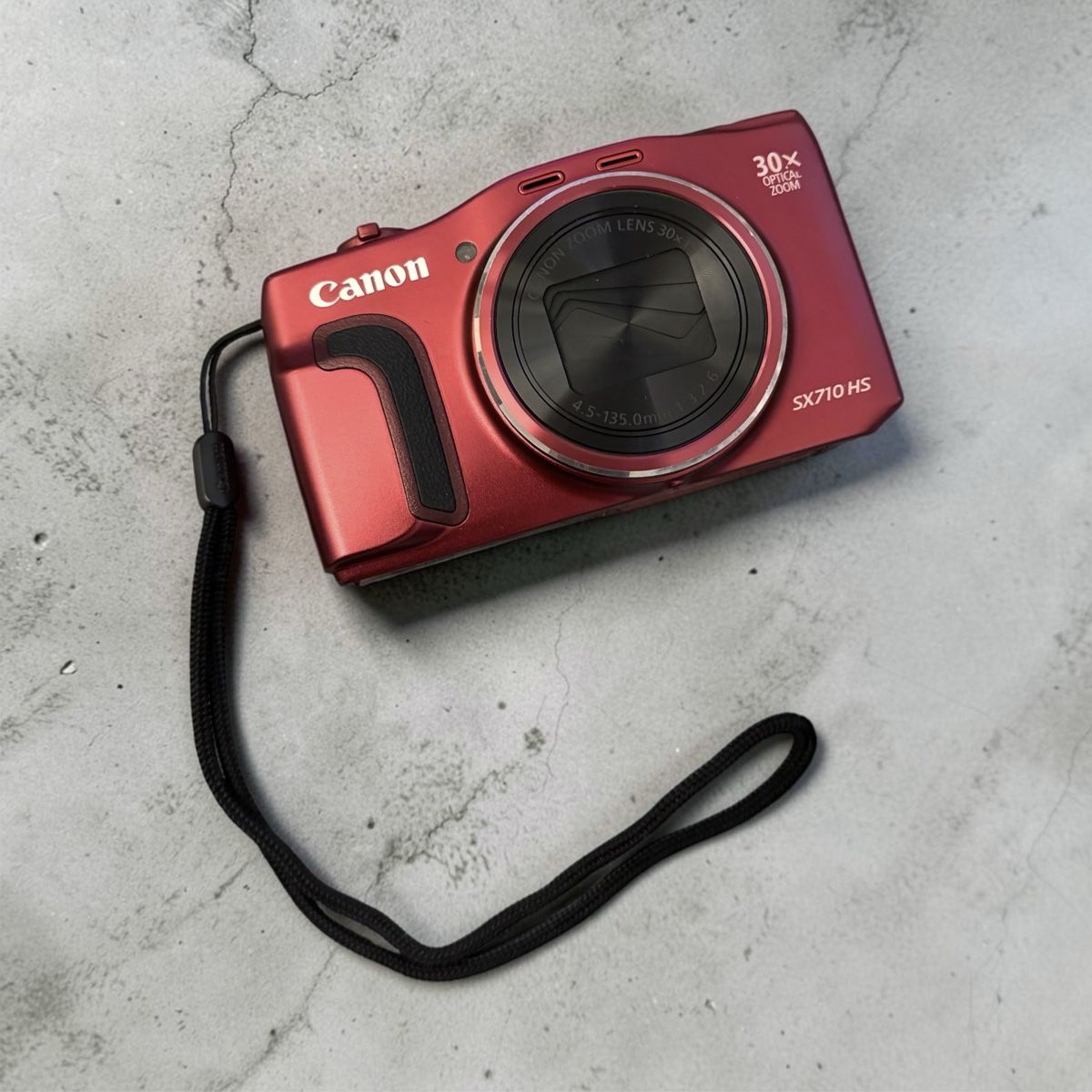Canon Fotocamera: Digitalkamera Canon PowerShot SX710 HS – Usato da Zürich venduto da Lindagrace88 1