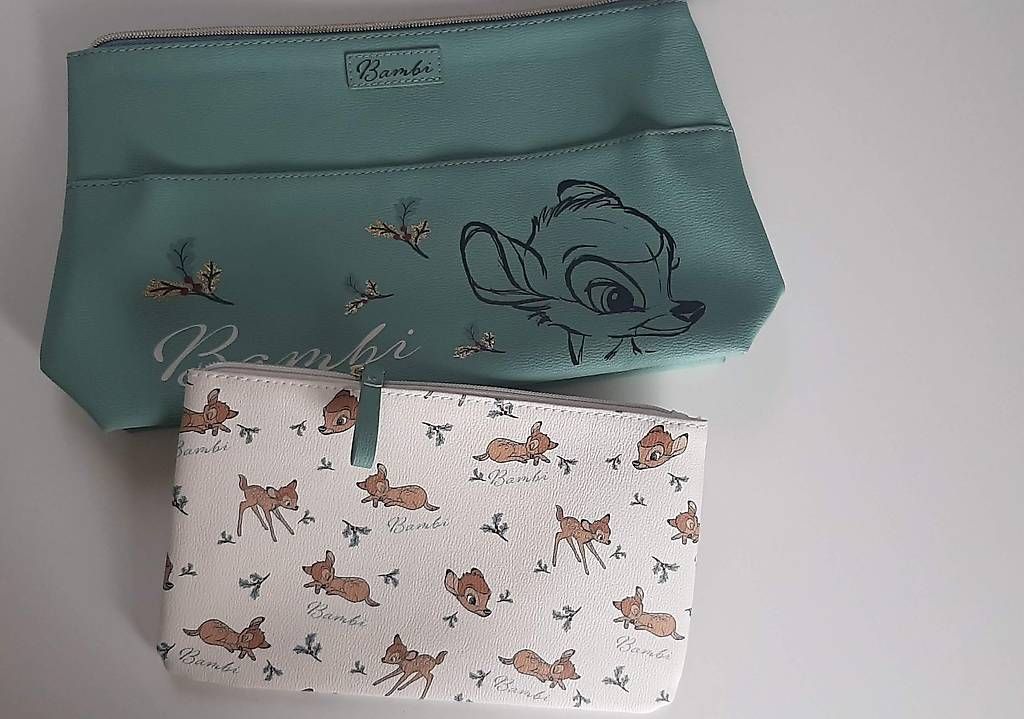 Trousses de maquillage: Bambi Nessesair / Kosmetiktasche – D'occasion à Schmerikon par kidmann 3