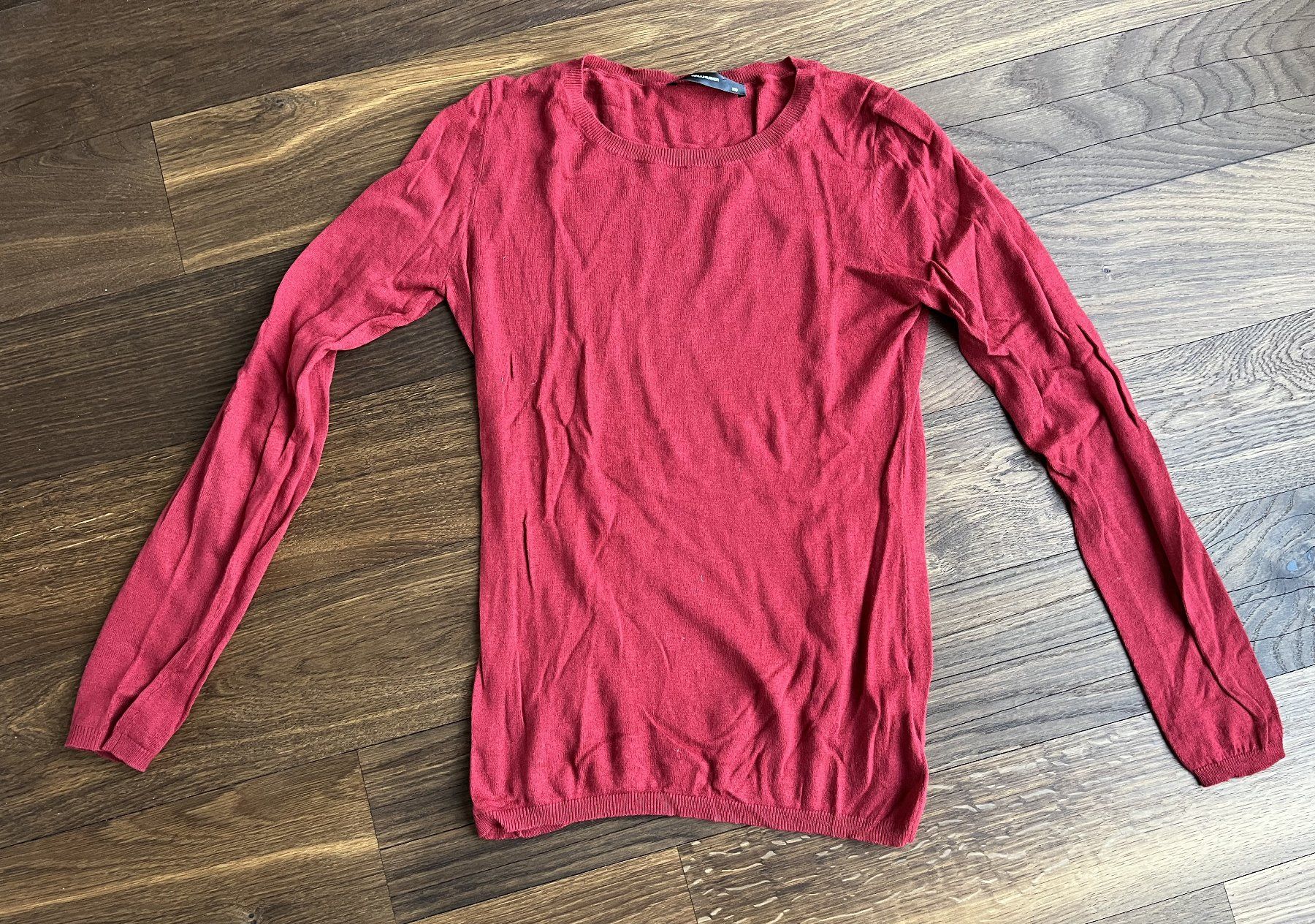 Hallhuber Pulls & Sweat-shirts: Pullover Hallhuber XS mit Seide rot – D'occasion à Affoltern am Albis par Blackrhythm