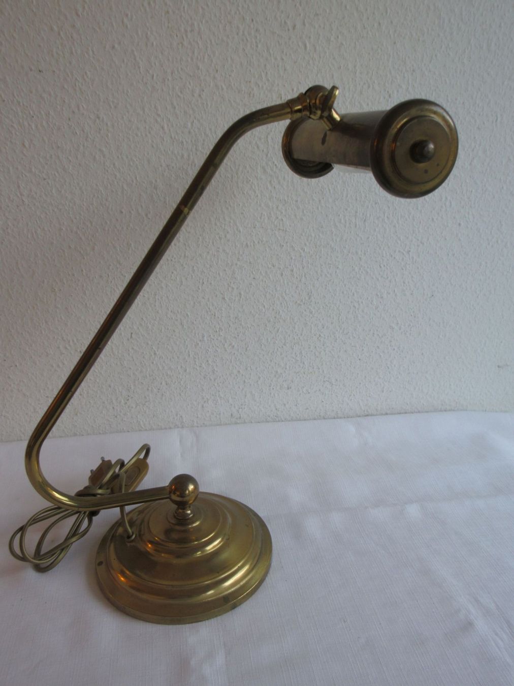 Lampade: Messing Tischlampe, Bankerlampe – Usato da Binningen venduto da Oldfashion 2