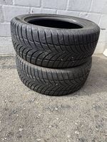 2x Maxxis Victra Snow SUV Winterreifen  235/55 R17 103H 