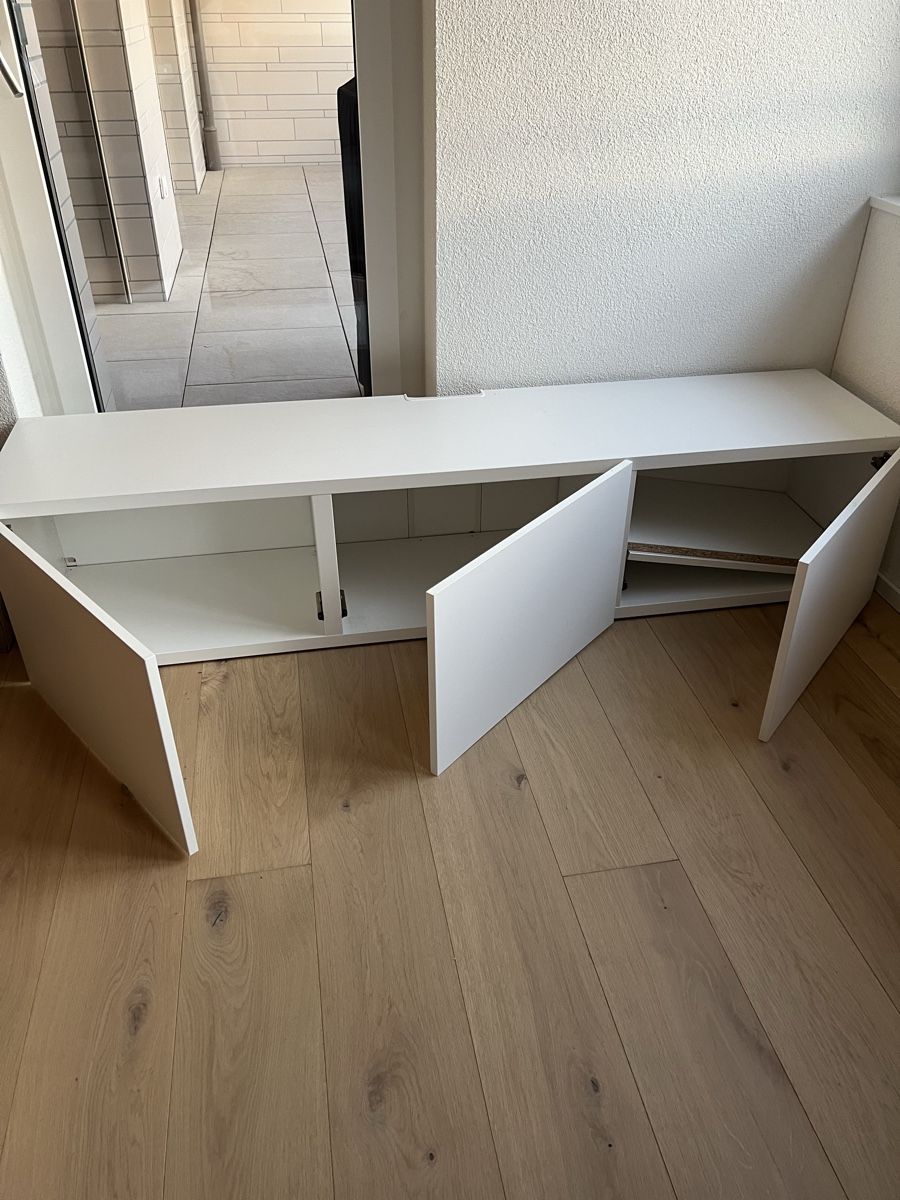 Meubles TV: Lowboard / Sideboard – D'occasion à Uitikon Waldegg par pet_czx8 2