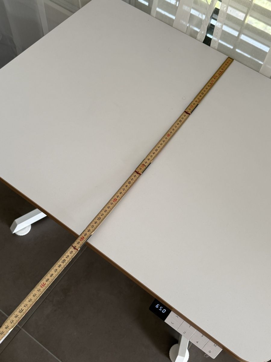 Schreibtische: Leitz Ergo elektrischer Sitz-Steh Tisch – Gebraucht aus Buchs AG von D-A-N 5