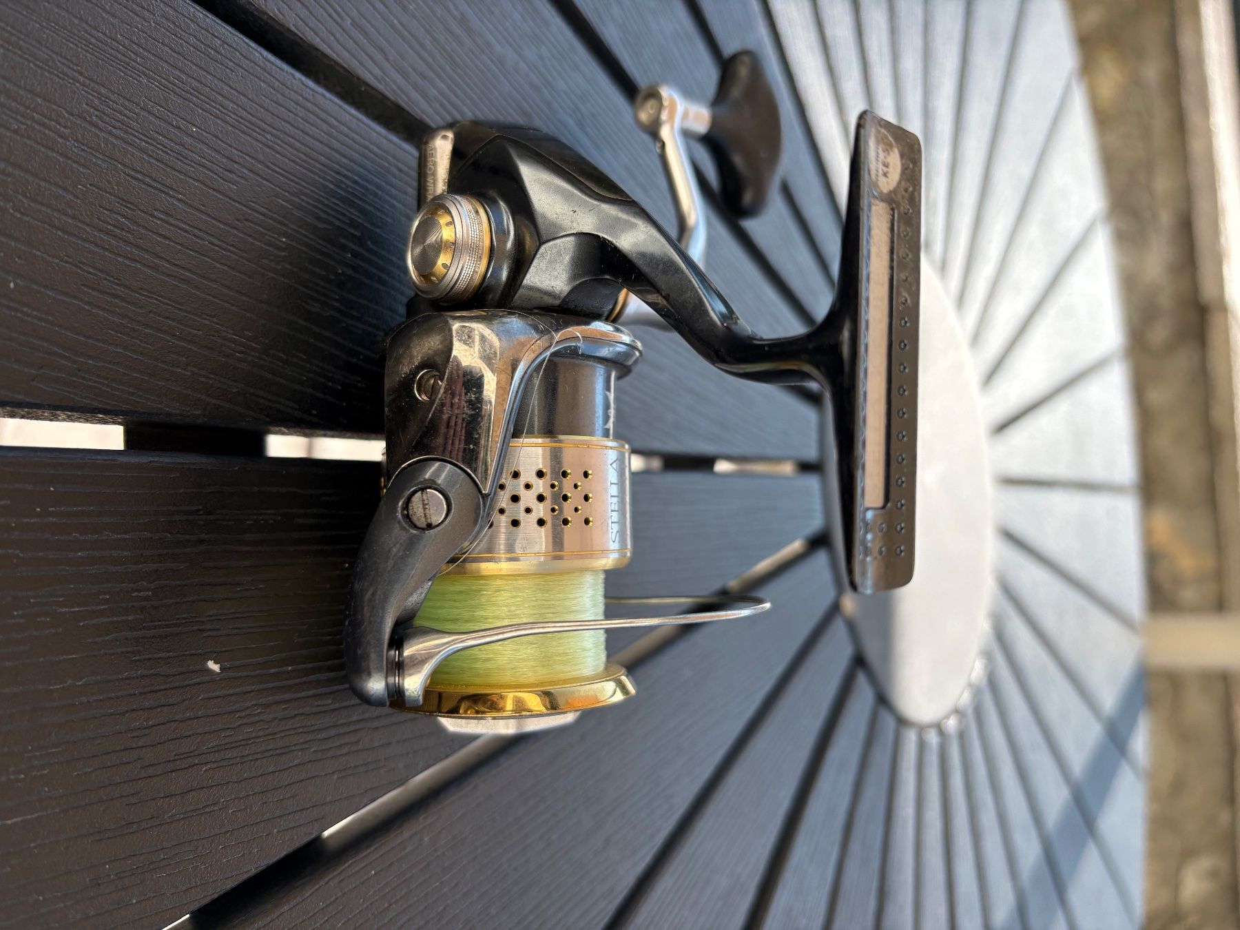 Tamburi & Mulinelli: Shimano Stella 3000 FE Spinnrolle gebraucht – Usato da La Punt Chamues-ch venduto da jack123 1