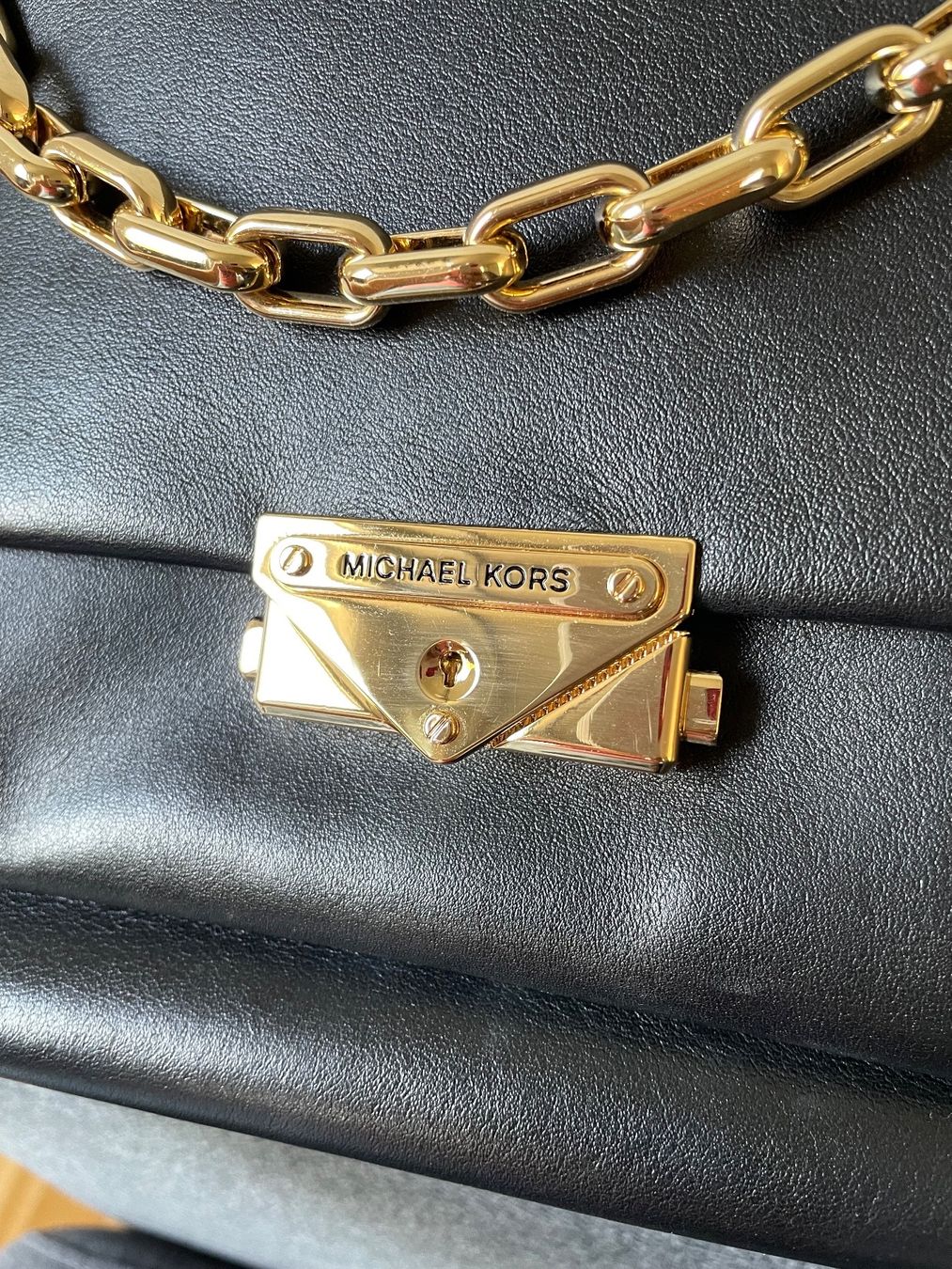 Michael Kors Taschen für Damen: Michael Kors Large Cece Leather Bag – Gebraucht aus Dübendorf von VSAngel 2