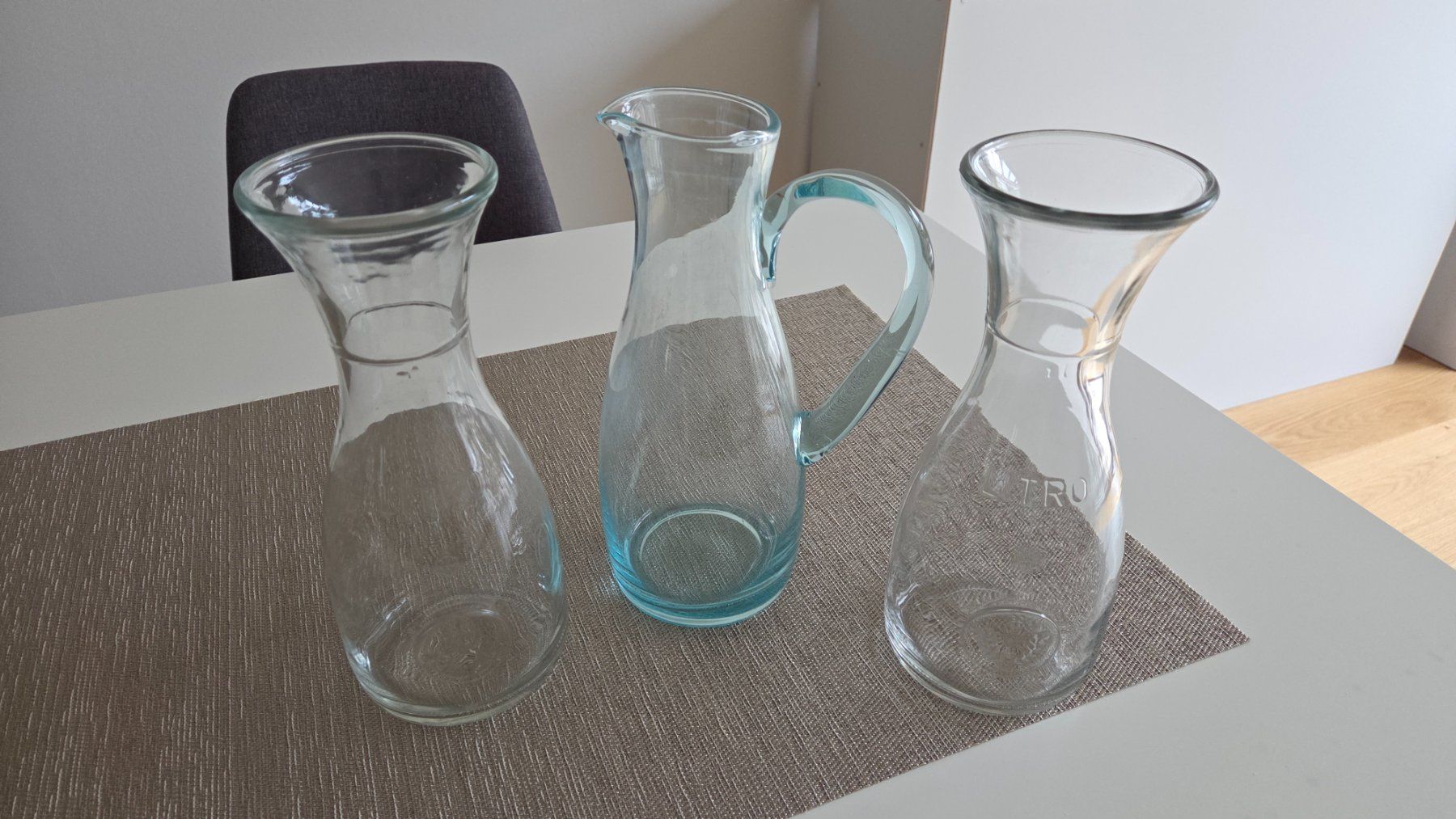 Carafes: 3 Glaskaraffen – D'occasion à Therwil par sonne334