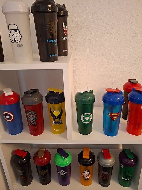 Elettrodomestici da cucina: Shaker Sammlung 17 Stk. – Usato da Wangen ZH venduto da Tusch20