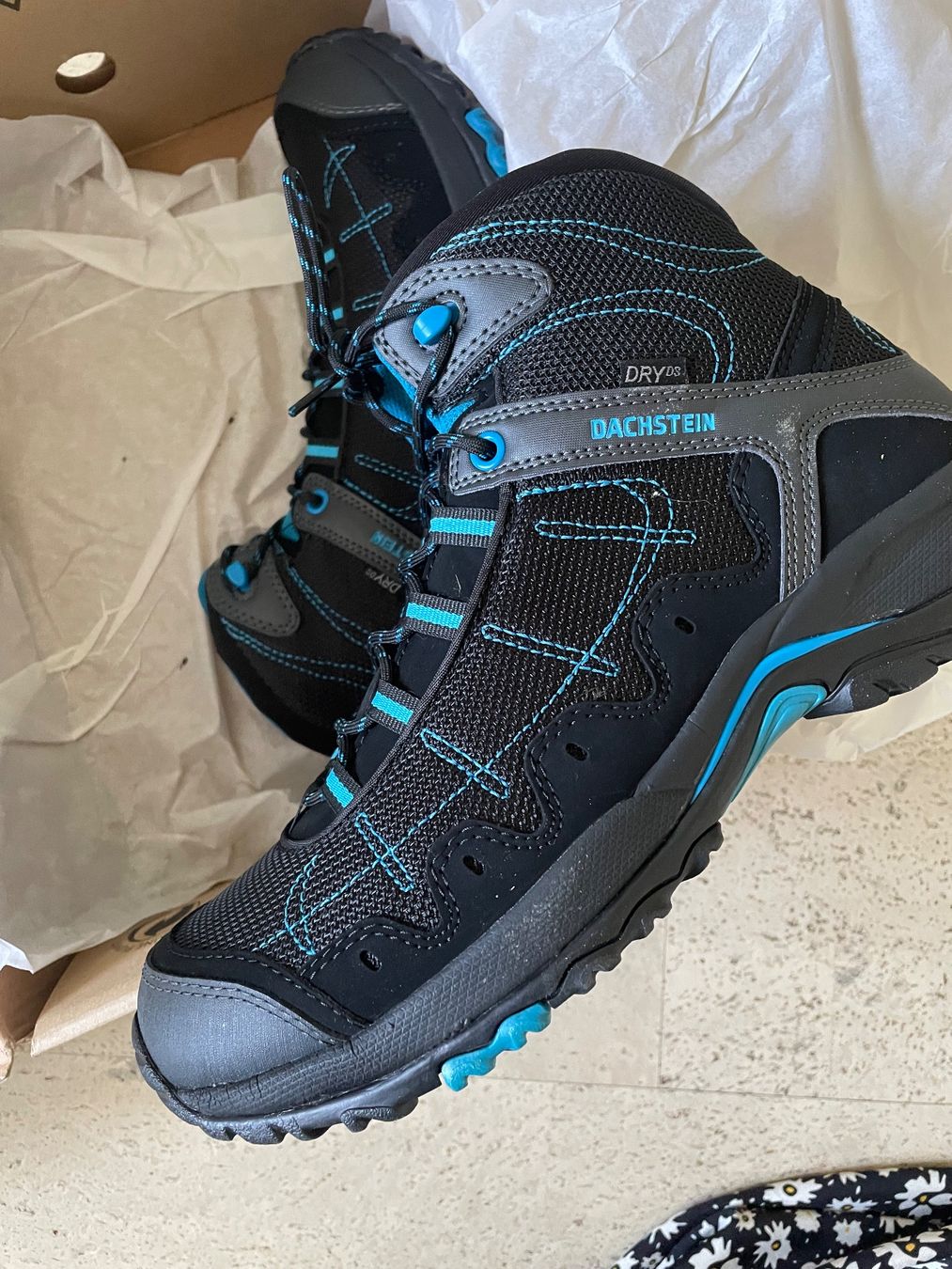 Dachstein Herrenschuhe: Trekkingschuhe, hoch, DACHSTEIN, Grösse 42 – Neu und originalverpackt aus Birmensdorf ZH von magri01 1