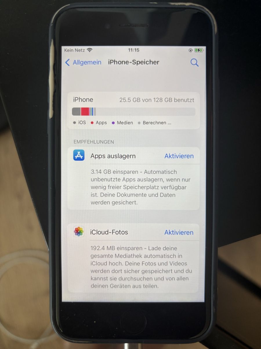 Apple Telefoni cellulari / Smartphones: iPhone 7 128GB – Usato da Cham venduto da Jaenu. 3