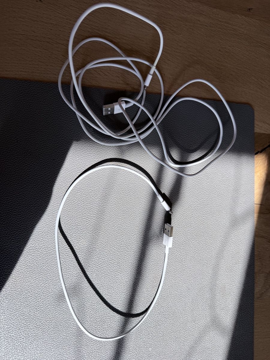 Apple Cavi: Apple USB Kabel - Top Zustand – Usato da Flumserberg Bergh venduto da tamaramullis