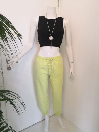 ab Fr. 1.- 🤩2 STK: MANGO JOGGING-HOSEN GELB & BLAU