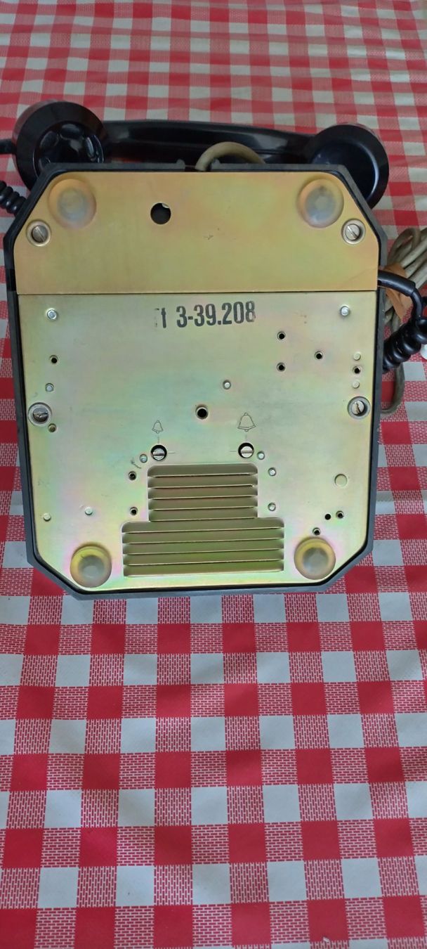 Téléphones: Tischtelefon – D'occasion à Liestal par waeckerli 2