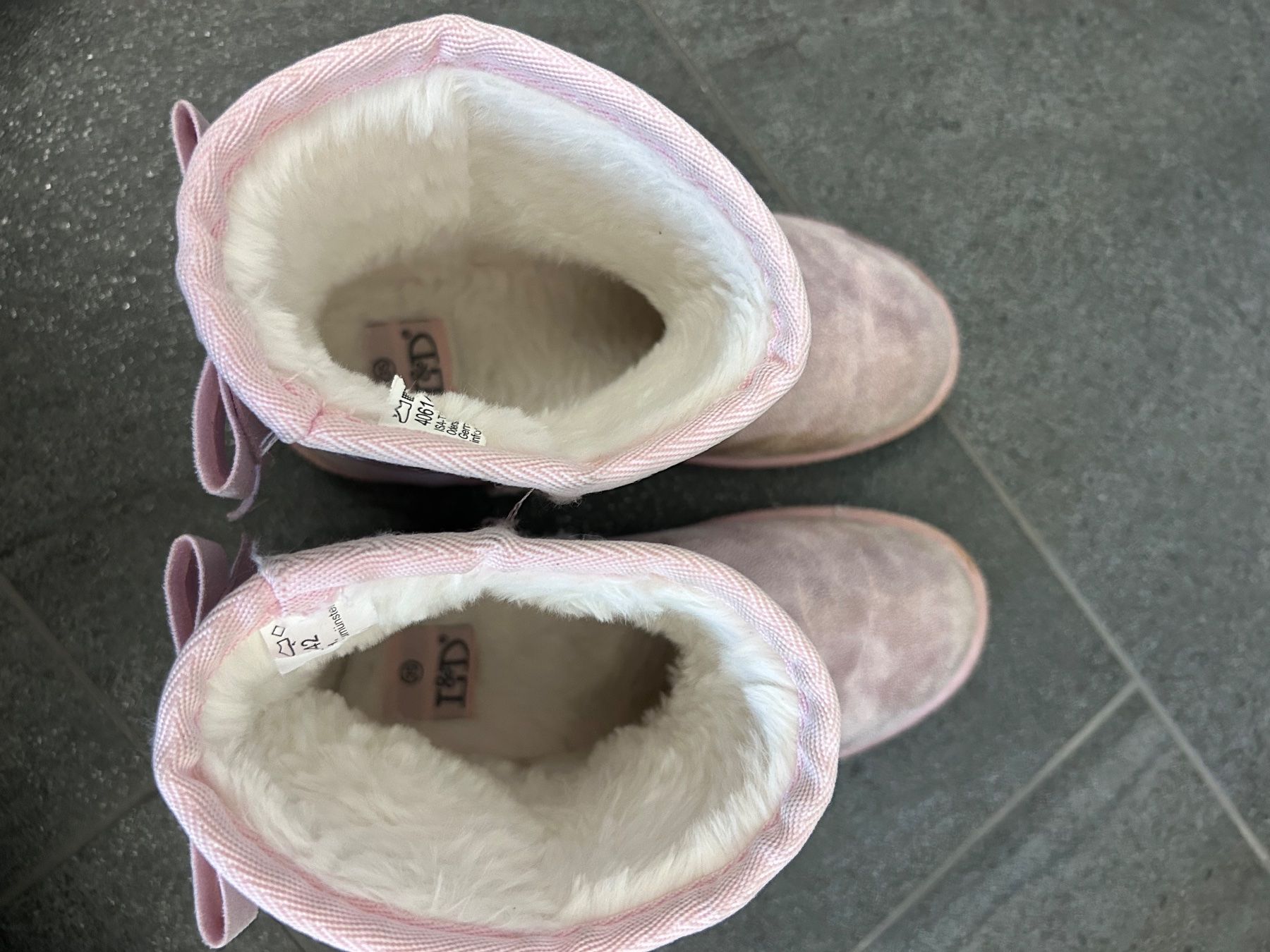 Chaussures filles: Winterstiefel Gr 35 – D'occasion à Egg b. Zürich par egg2665 2