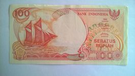 Billet banque Indonésie 100 Roupie série 1992 TBE