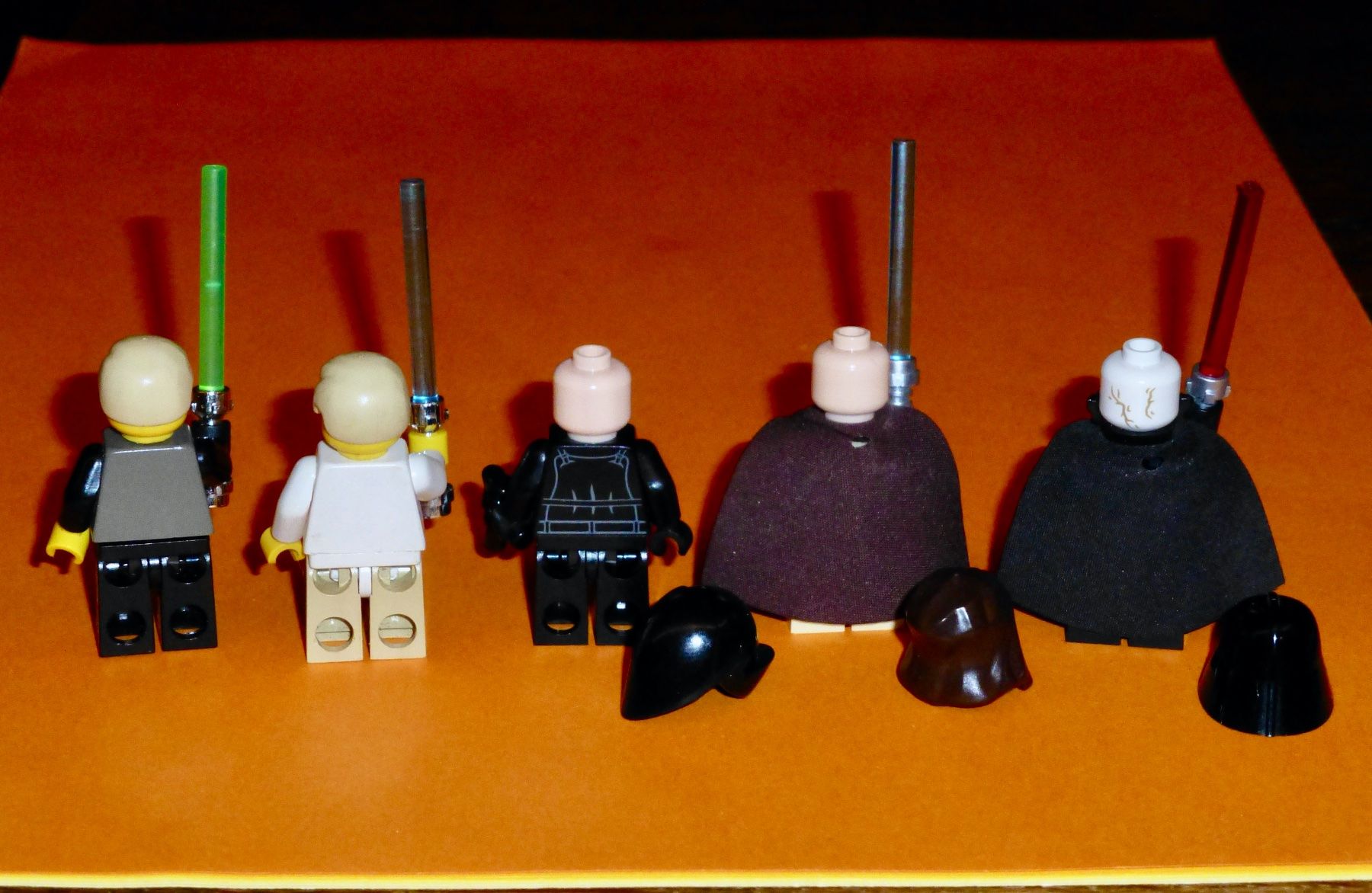 Lego Spielzeuge: Lego Star Wars / 5 Minifiguren plus Waffen – Gebraucht aus Langnau am Albis von Maugli 5