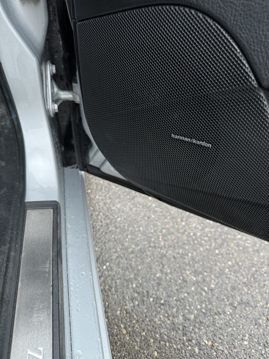 Mercedes-Benz Autos: Mercedes-Benz E-320 CDI – Gebraucht aus Winterthur von Siy_n6wc 9