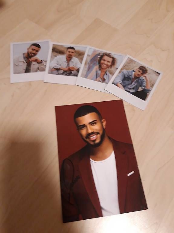 Fixations: Feuerherz Pop Socket+Fotos – D'occasion à Oberuzwil par mic_7ppv 1