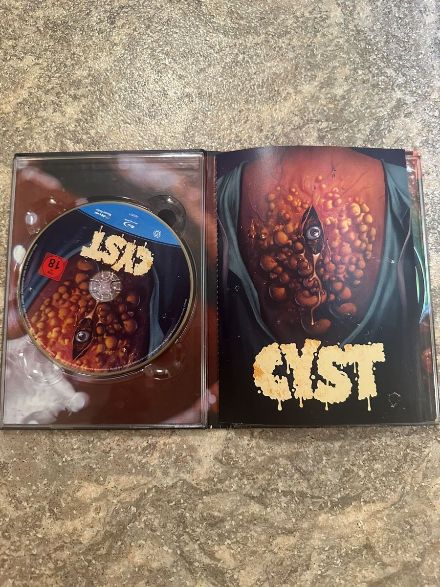 Tutti i DVDs: Cyst – Mediabook Blu-ray + DVD – Usato da Heimberg venduto da Blackwitch 1