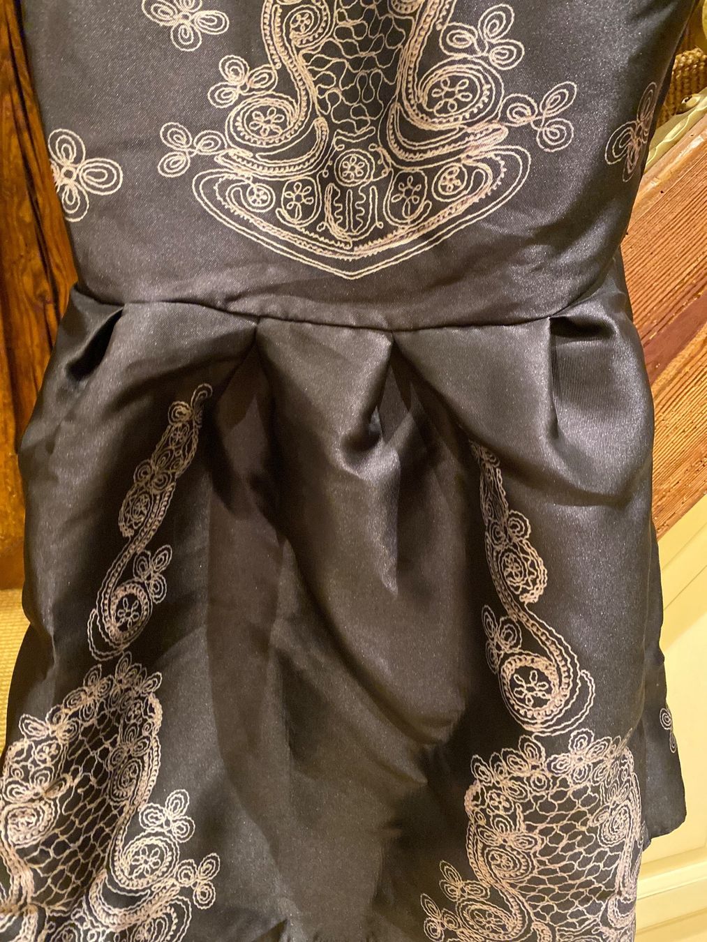 Vestiti: Ballon-Abendkleid – Usato da Buchberg venduto da Delmonte 1