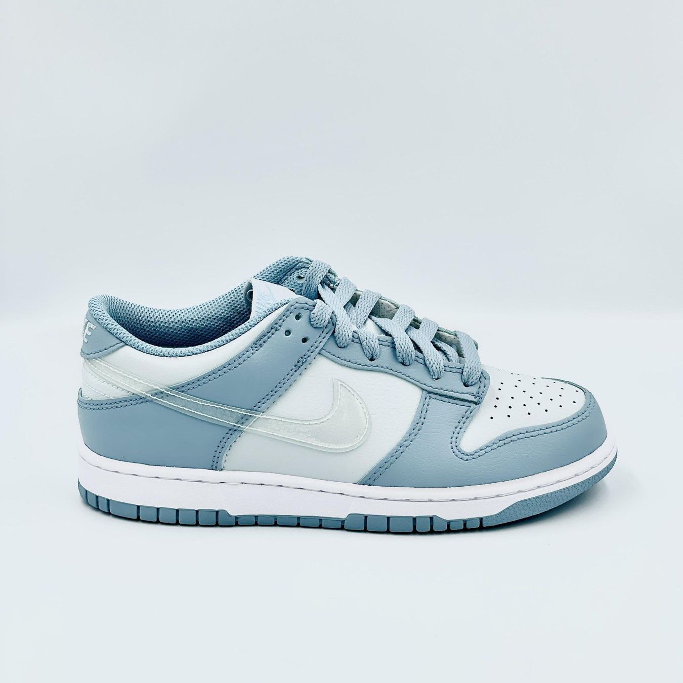 Nike Scarpe da donna: Nike Dunk Low Clear Blue Swoosh EU 38 – Nuovo e nell'imballaggio originale da Erlinsbach venduto da sasneakers 3