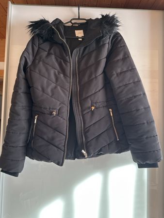 H&M Winterjacke mit Kapuze schwarz Grösse S