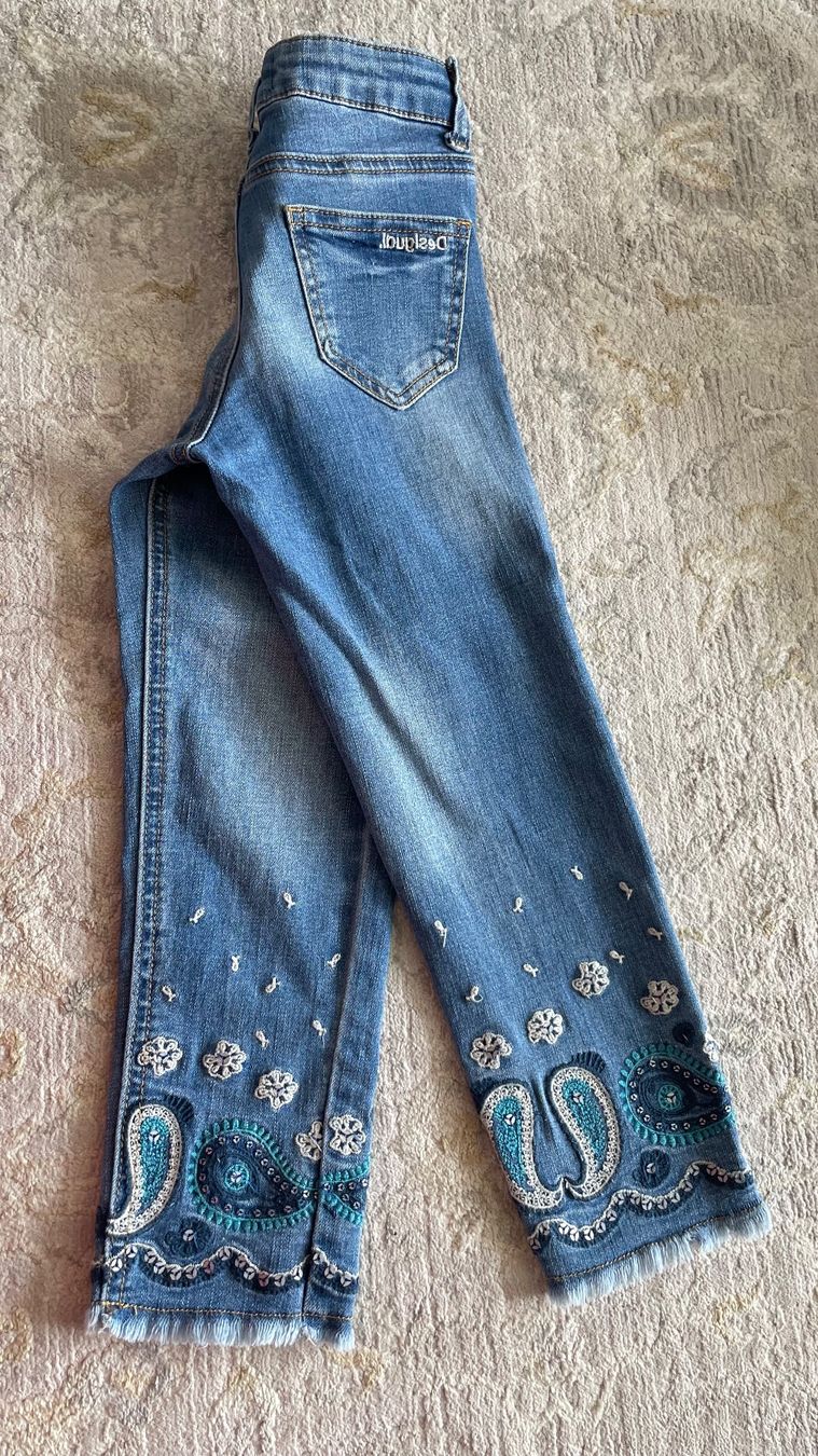 Desigual Pantaloni: Desigual Jeans Grösse 104 – Usato da Biel/Bienne venduto da gul_fxx2 1
