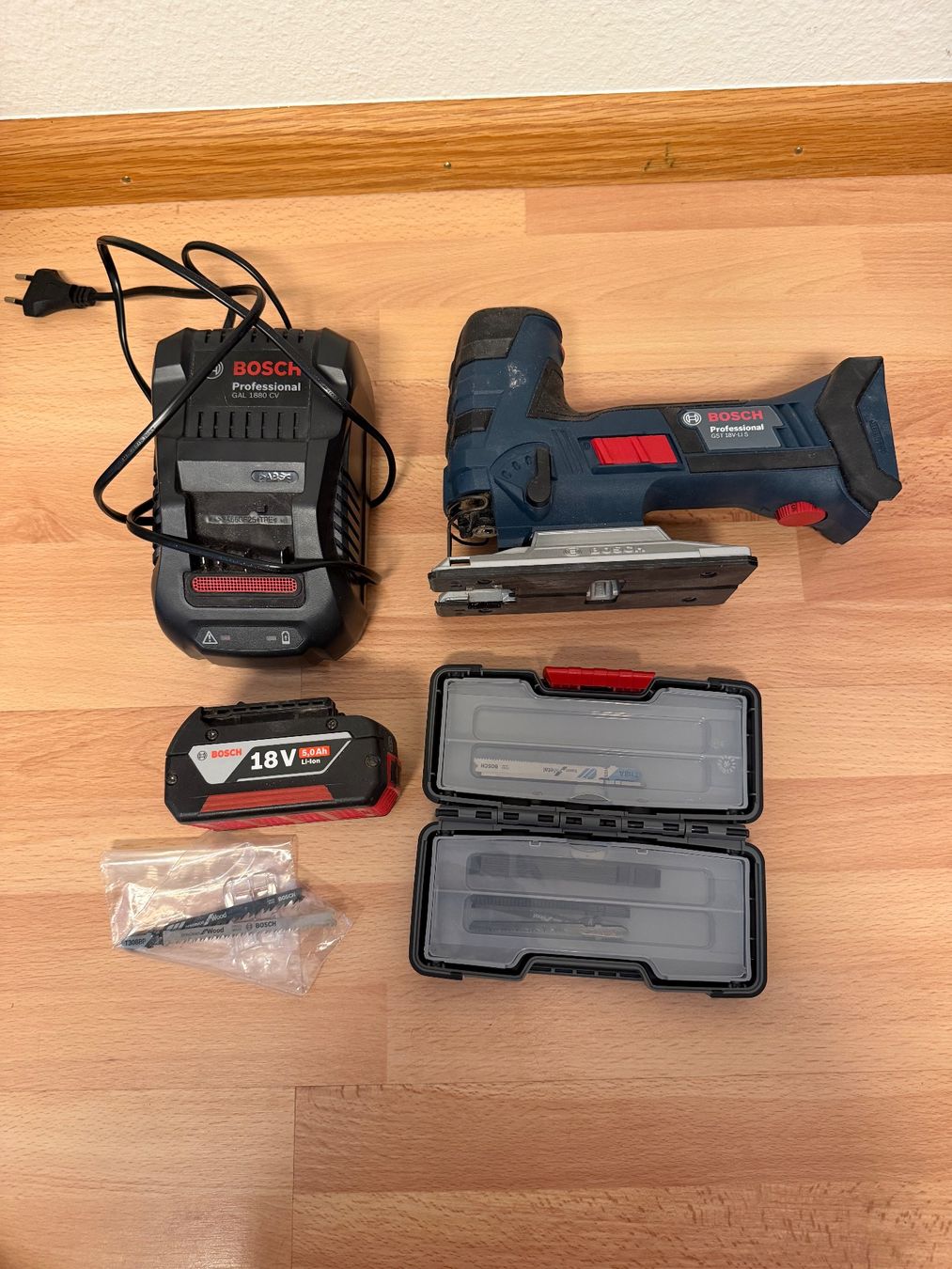 Bosch Seghe: Bosch GST 18V-LI S – Usato da Bubendorf venduto da glitchCat 2