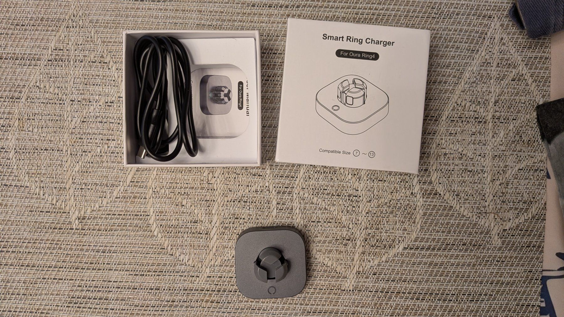 Oura Ladegeräte: Oura Smart Ring 4 charger for all ring sizes – Gebraucht aus Apples von lverschu