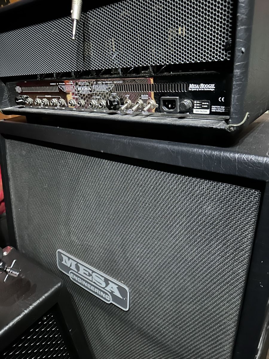Mesa Boogie Amplificatori: Mesa Boogie Stiletto mit Box, Hardcase und Pedal – Usato da Seuzach venduto da mattfou