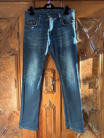 ETRO Jeans / Straight / Größe 31 Art.-Nr. 1293 NP: 460,-