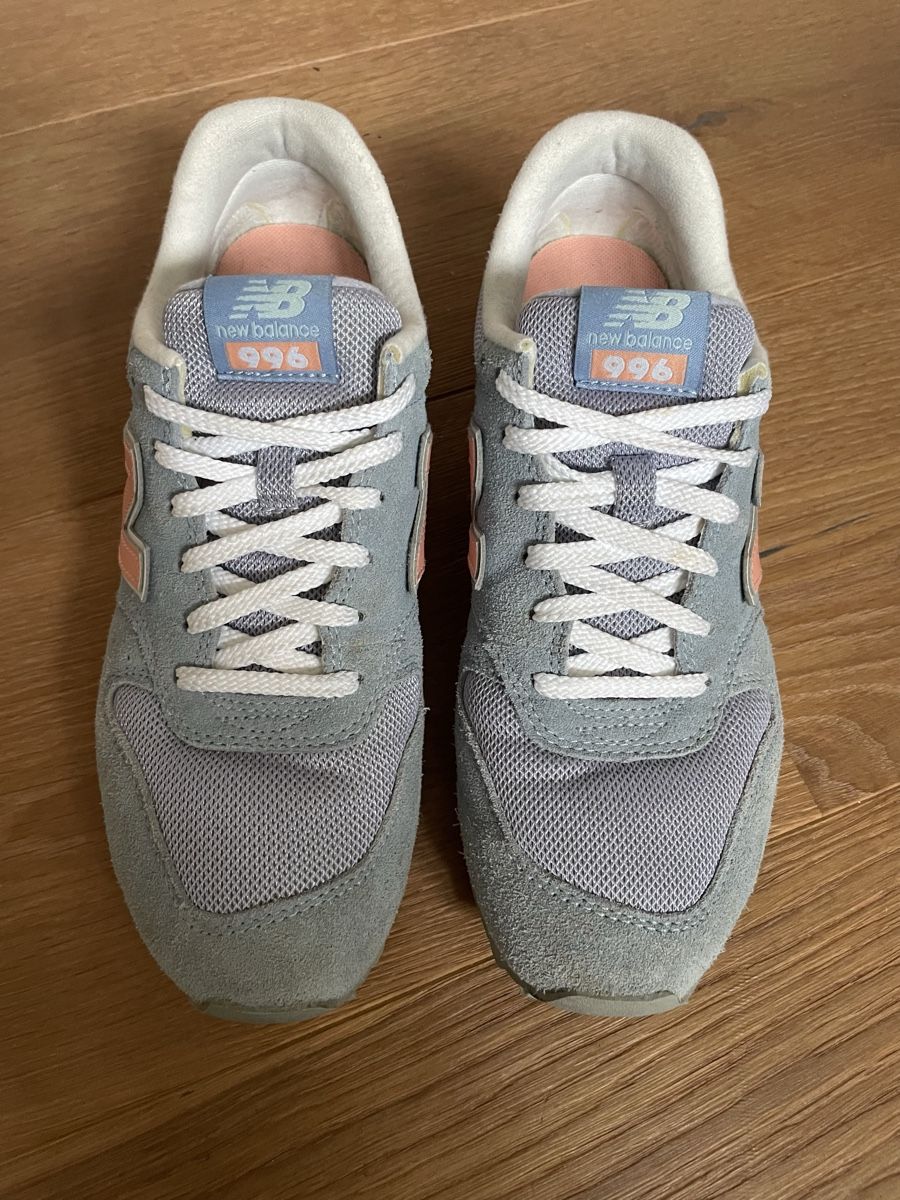 New Balance Damenschuhe: Sneaker – Gebraucht aus Aarwangen von erd_ngx8 1