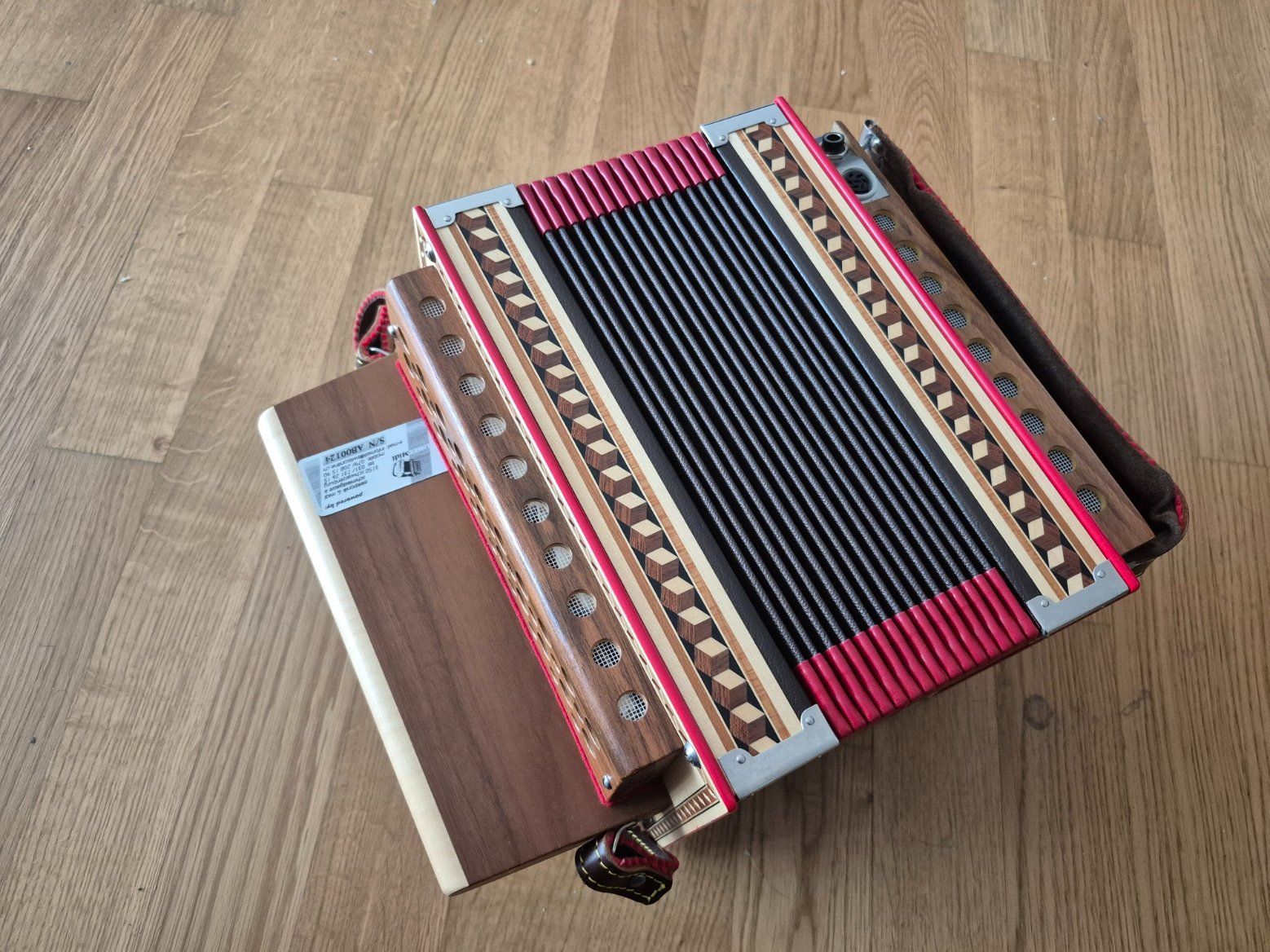 Instruments de musique: Kopfhörer Örgeli - System Leiser – Défectueux à Nottwil par Gorillale 5