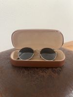 Sonnenbrille rund goldfarben mit Etui